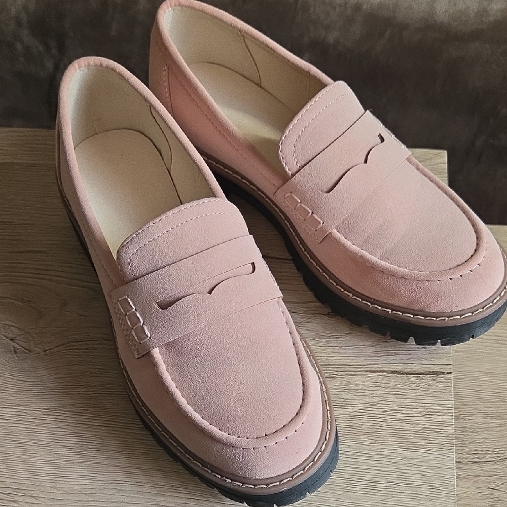 Women's Pink Loafers